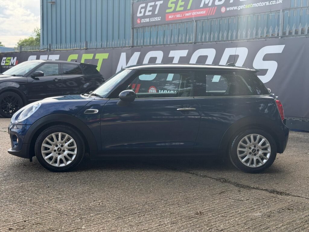 *Reduced* 2014 MINI Hatch 1.5L